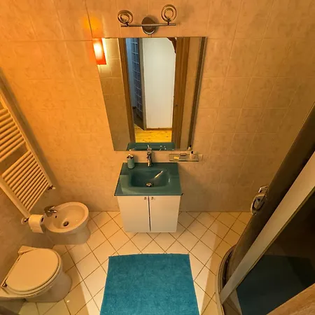 Casa Grivola 29 * Vercelli